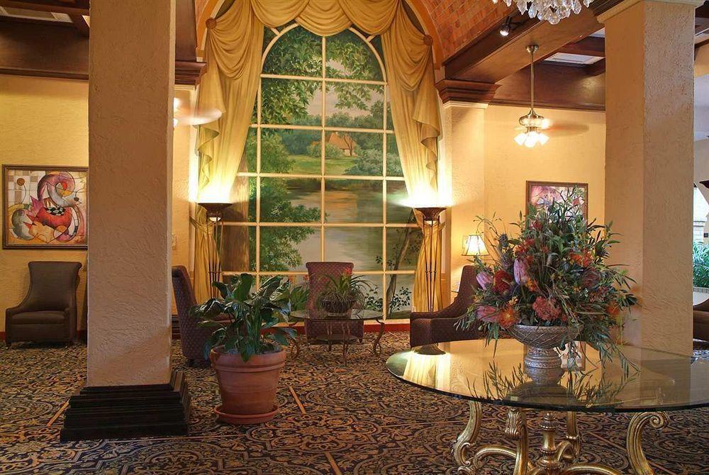 Embassy Suites Μπατόν Ρουζ Εσωτερικό φωτογραφία