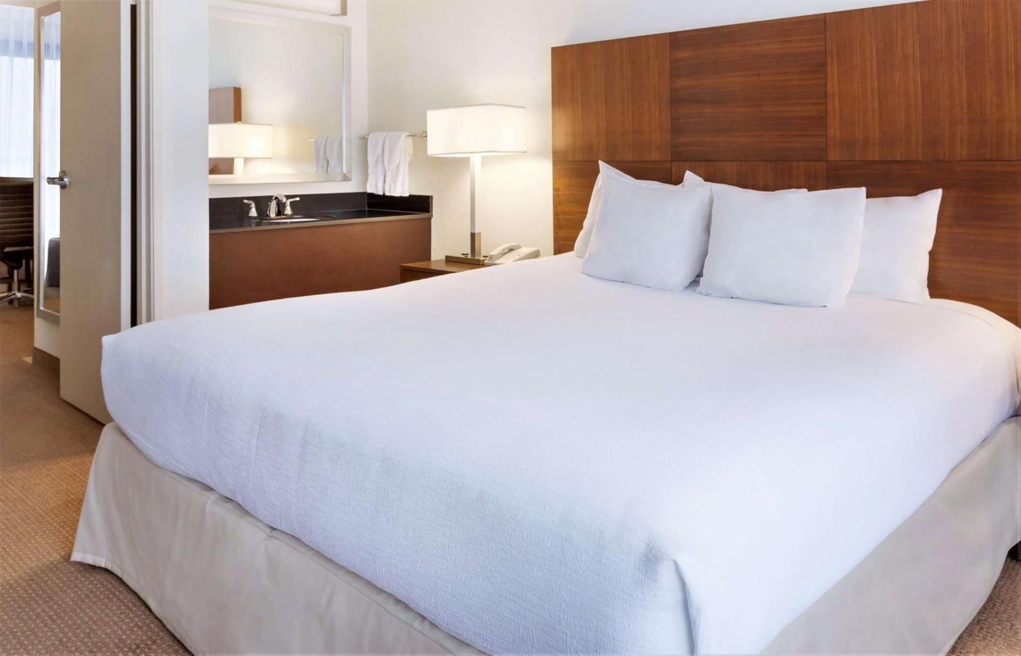 Embassy Suites Μπατόν Ρουζ Εξωτερικό φωτογραφία